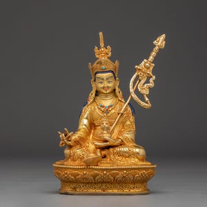 Guru Rinpoche, Vajrayana Icon | Tibetan Tantric Guide | Handcrafted Statue for Altar, Spiritual Empowerment, and Himalayan Buddhist Practice