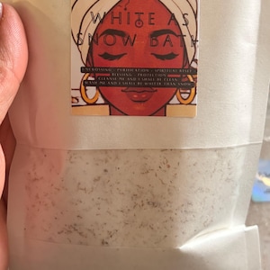 Spiritual Baths – Hoodoo Herbal Bath Blends