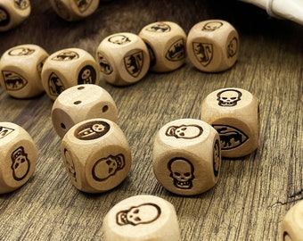 Heroquest, wooden combat dice, movement dice