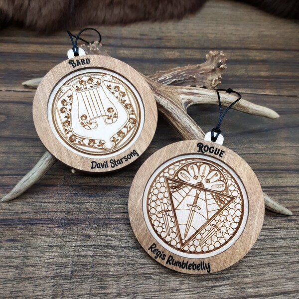 Personalized wooden decor Dungeons and Dragons class emblems ornaments, Christmas ball, DnD gift