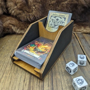 Modularer Kartenhalter aus Holz für Brettspiele, magnetisch, mit Schrottfach, individuell für Heroquest oder neutral