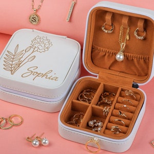 Custom Travel Jewelry Box, Personalized Gift for Her, Birth Flower Jewelry Box, Wedding Bridesmaid Gifts, Mothers Day Gifts