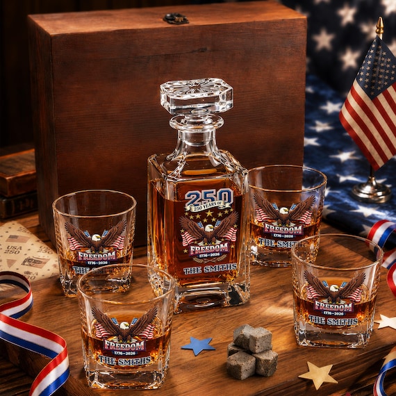 America 250th Anniversary Whiskey Decanter, Patriotic Gift,  250 Years of America Decor, 250th Anniversary Drinkware Decanter