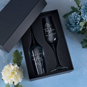 Champagne Flutes Personalized, Wedding Gifts, Mr and Mrs Champagne Glasses, Set of 2, Engraved Wedding Toasting Glasses for Bride and Groom image 3