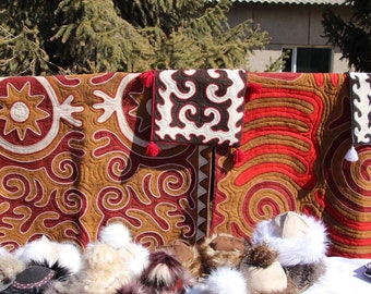 ウールフェルト キルギス シルダック クッションカバー - ハンドメイド