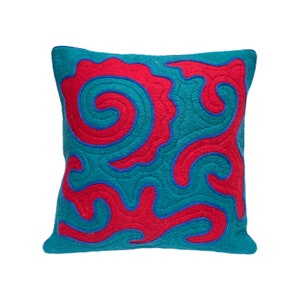 Krygyz Shyrdak -Traditional Felt - Handmade Cushion Cover, 50cm x 50cm (20&quot;x20&quot;), Pink & Blue