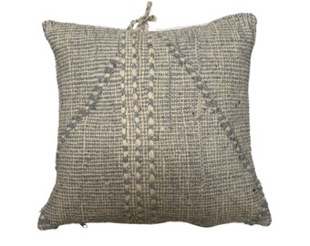 Berber Zanafi Cushion Cover, Handwoven Moroccan Pillow, 45cm x 45cm (18" x 18")