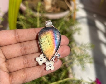 Earthy and unique labradorite statement pendant, free-hand soldered and ooak
