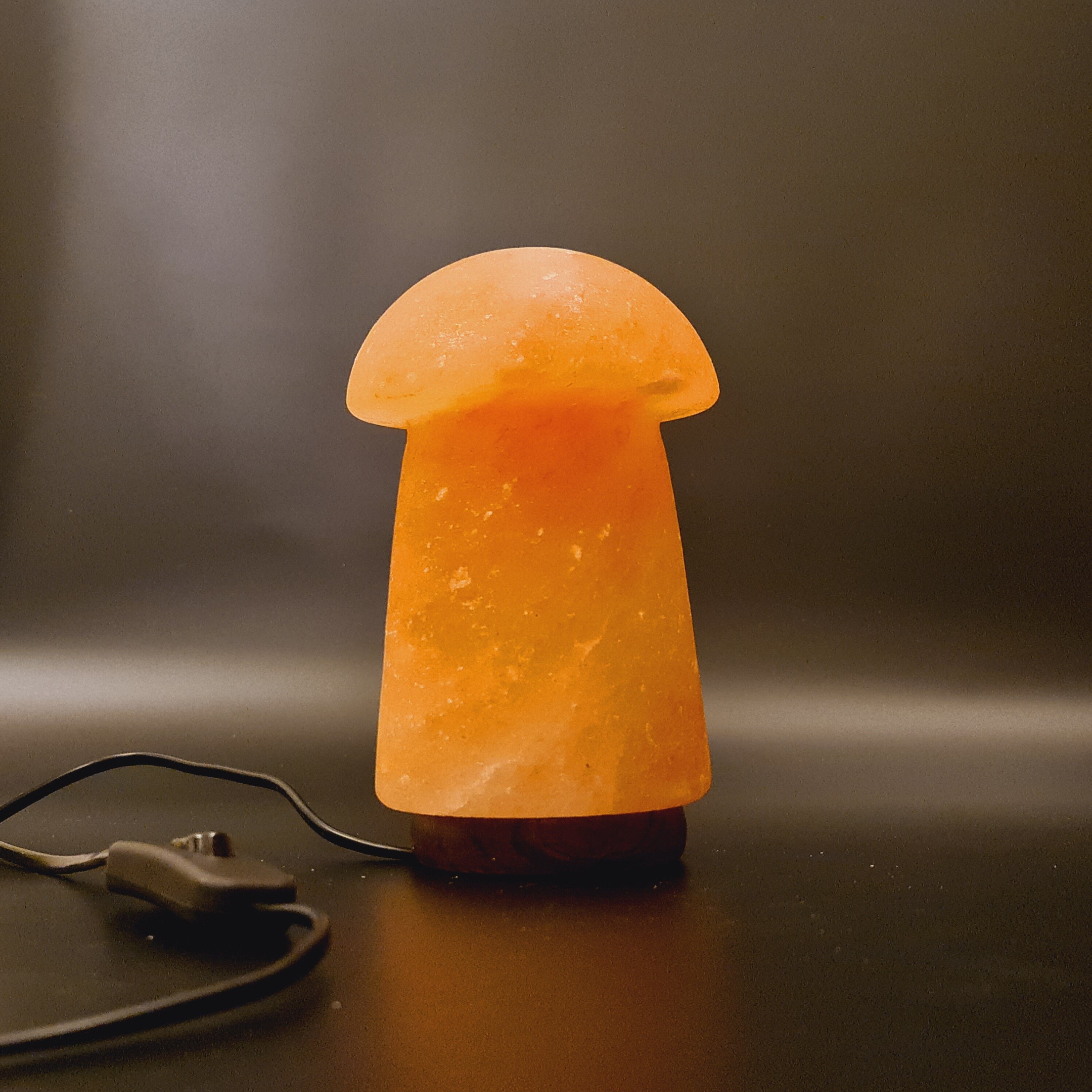 Himalayan Salt Lamp Mushroom Shape Handmade Pink Crystal Salt