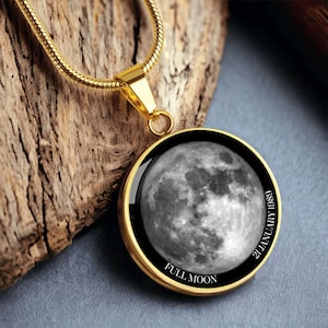 Custom Moon Phase Necklace with Engraving Option – Surgical Steel 18k Gold Plated – Gold Moon Necklace Silver Moon Necklace – Lunar Jewelry