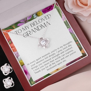 14k Weißgold Zirkonia Meine geliebte Oma Liebesknoten Halskette und Ohrringe Set mit Garten Nachricht Karte Oma Geschenk Gigi Geschenk Set