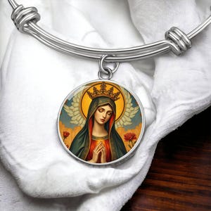 18k Gold Plated Virgin Mary Bracelet, Virgin Mary Jewelry, Catholic Bracelet, Religious Bracelet, Christian Gifts, Virgin Mary Pendant