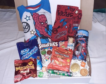 Childrens Marvel Spider-Man Gift Hamper | Treat Box | Letterbox Gift | Activity Pack - Gift Set For Boys/Girls