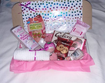 Ladies Letterbox Relaxing Pink Pamper Kit | Mother's Day Gift | Birthday | Gift Hamper | Self-Care Package | Gift For Her