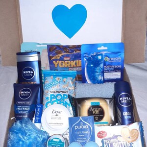 Mens Luxury Blue Relaxing Gift Hamper Father's Day Gift Birthday Pamper Kit Pick Me up Hug In A Box Self-Care Package For Him image 3