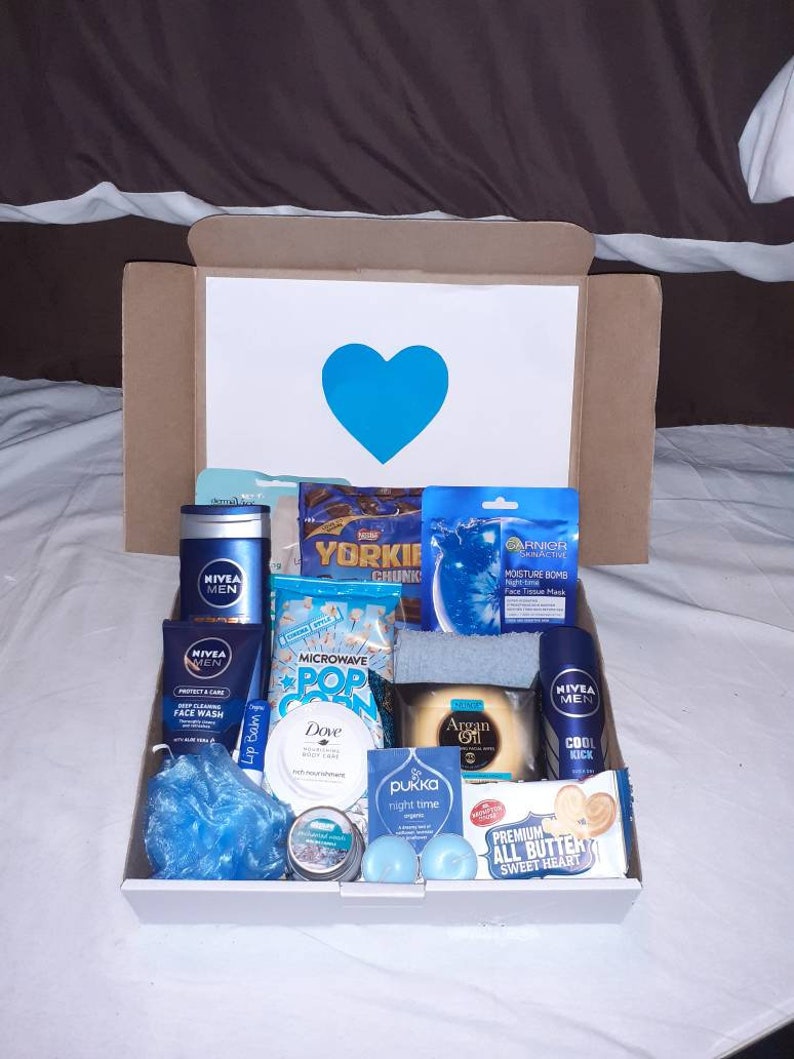 Mens Luxury Blue Relaxing Gift Hamper Father's Day Gift Birthday Pamper Kit Pick Me up Hug In A Box Self-Care Package For Him image 4