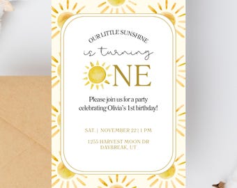 Op de afbeelding: Een verjaardagsuitnodiging met een aquarel zonontwerp. De tekst luidt "Our Little Sunshine is turning ONE". De uitnodiging bevat de datum, tijd en locatie voor Olivia's eerste verjaardagsfeest.