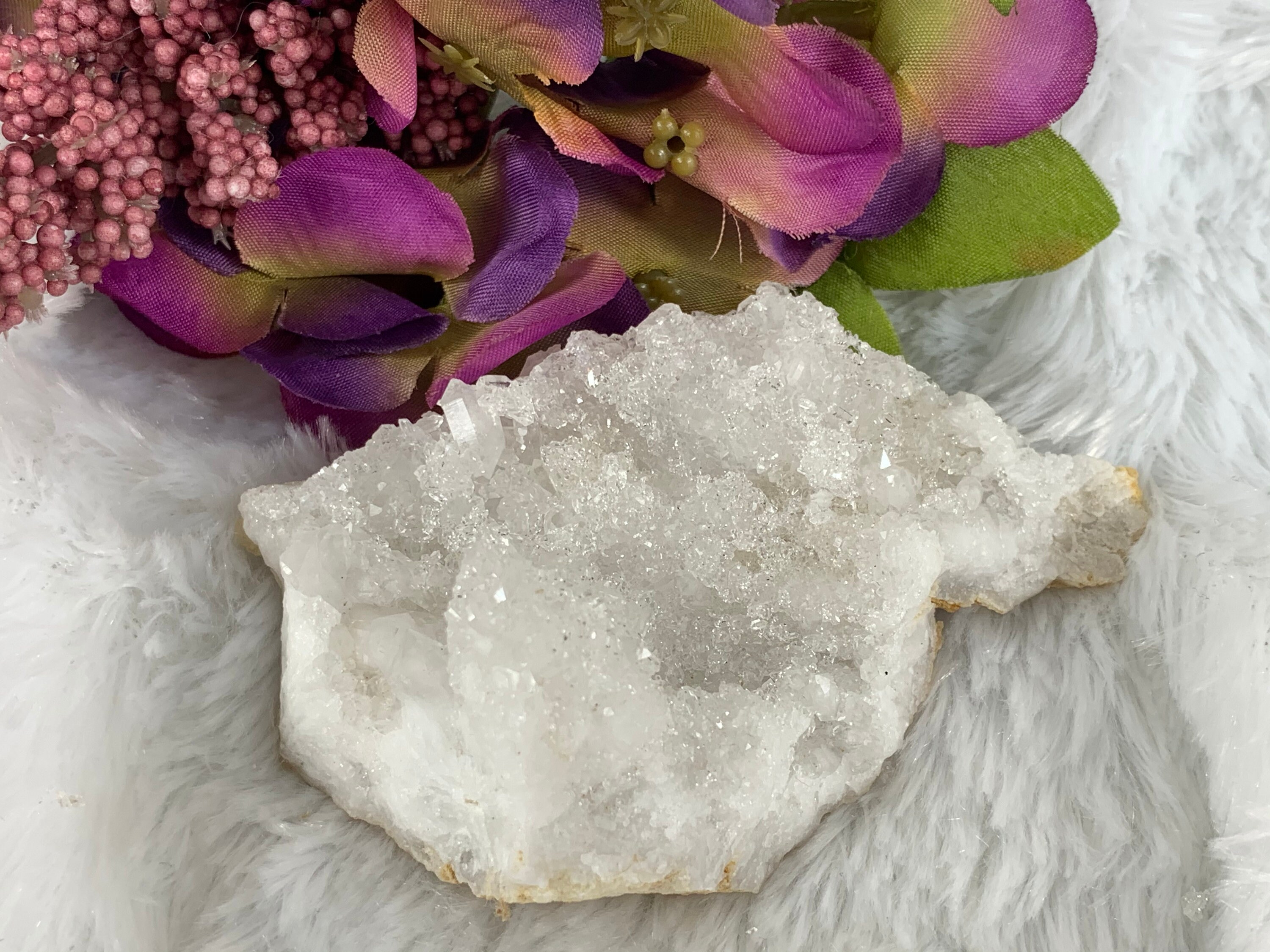 Snow Quartz Druzy Quartz Geode Milky White Quartz Crystals Etsy