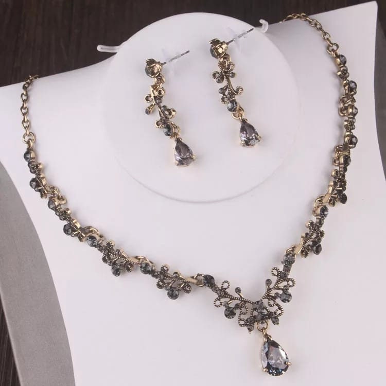 Queen Crown Crystal Bohemian Luxury Blackstone Bridal Jewelry | Etsy