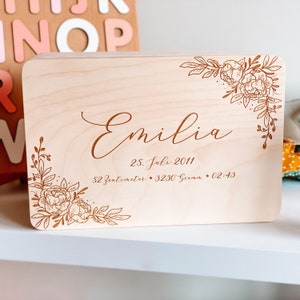 Personalisierte Holzkiste zur Geburt Erinnerungskiste Baby Erinnerungsbox Kinder Holzbox image 3