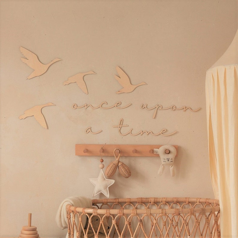 Once upon a time geese, Schriftzug aus Holz , nursery wooden wall script , Kinderzimmer Dekoration , Wanddekoration image 1