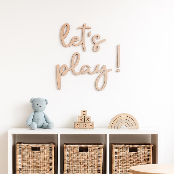 Let's play! wooden wall sign, Schriftzug aus Holz , nursery wooden wall script , Kinderzimmer Dekoration , Wanddekoration , playroom