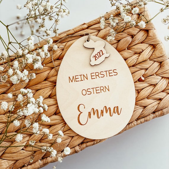 Personalisierter Anhänger Ostern / Ostereier Anhänger aus Holz / Osterkörbchen /Anhänger Ostern mit Name / Mein erstes Ostern