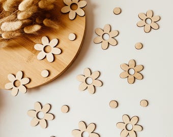 Set of 10 wooden flowers, Gänseblümchen aus Holz, wall decor, Kinderzimmer Dekoration, Daisy Flowers wall decoration, wooden dots