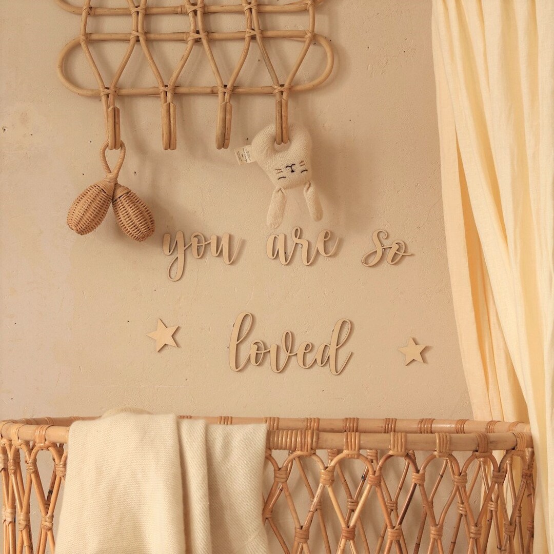 You Are so Loved + Stars , Schriftzug Aus Holz , Nursery Wooden Wall ...