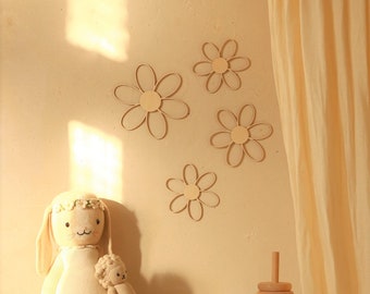 Houten bloemen, houten kinderkamer, muurschrift, houten wanddecoratie, Kinderzimmer Dekoration, Wanddekoration
