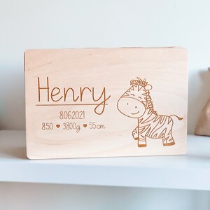 Personalisierte Erinnerungskiste Baby , Erinnerungskiste Baby , Holzbox mit Namen , Aufbewahrung Kinderzimmer Wildone Animals Giraffe image 3