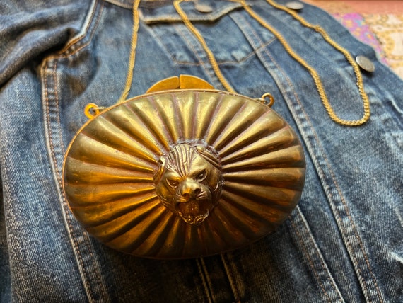 Vintage Brass Lion Head Purse - image 5
