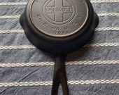 Beautifully Restored HTF Griswold 3 Cast Iron Skillet W a Heat Ring