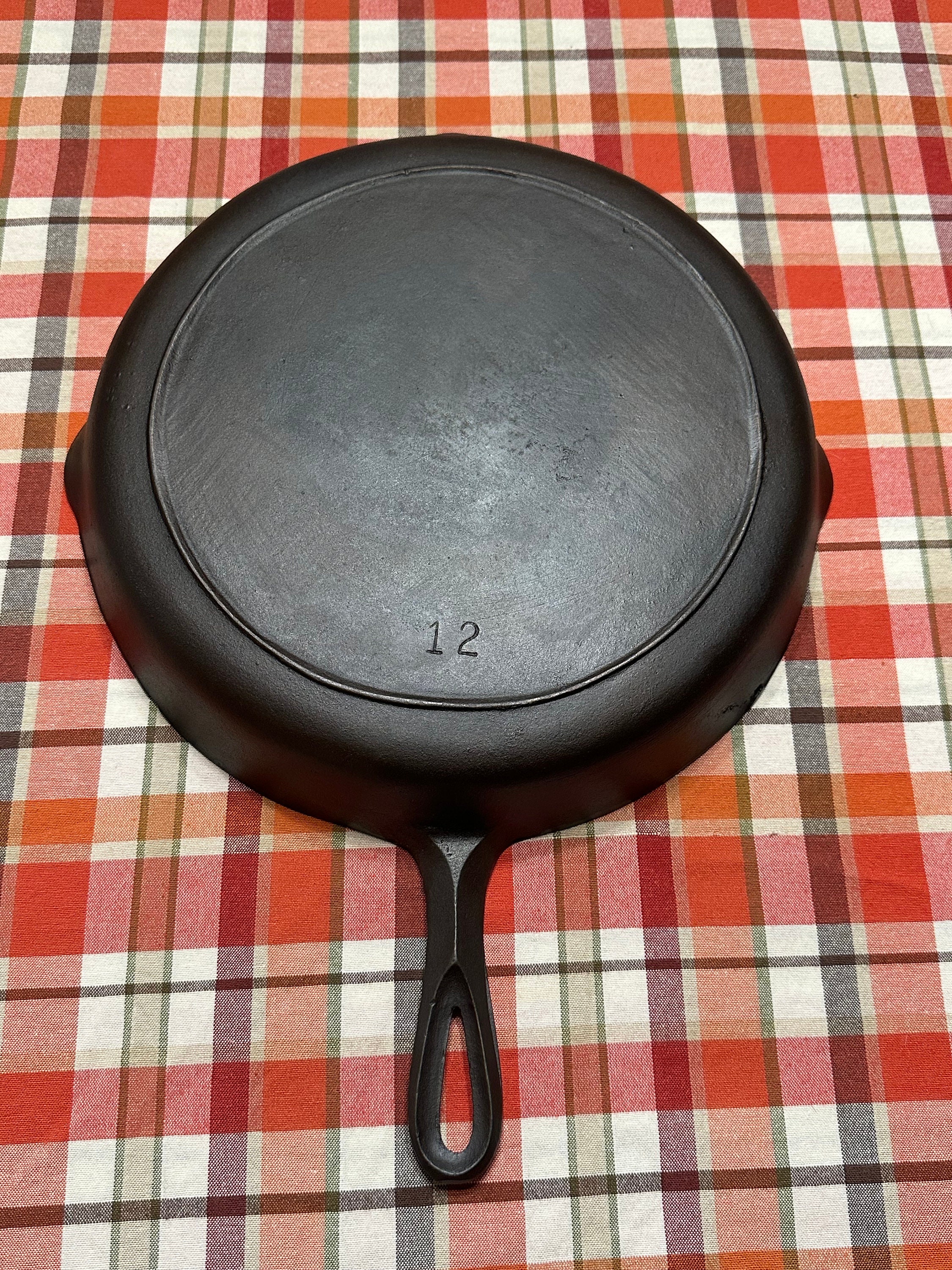 BSR 12 Red Mountain Series Cast Iron Skillet With Lid 