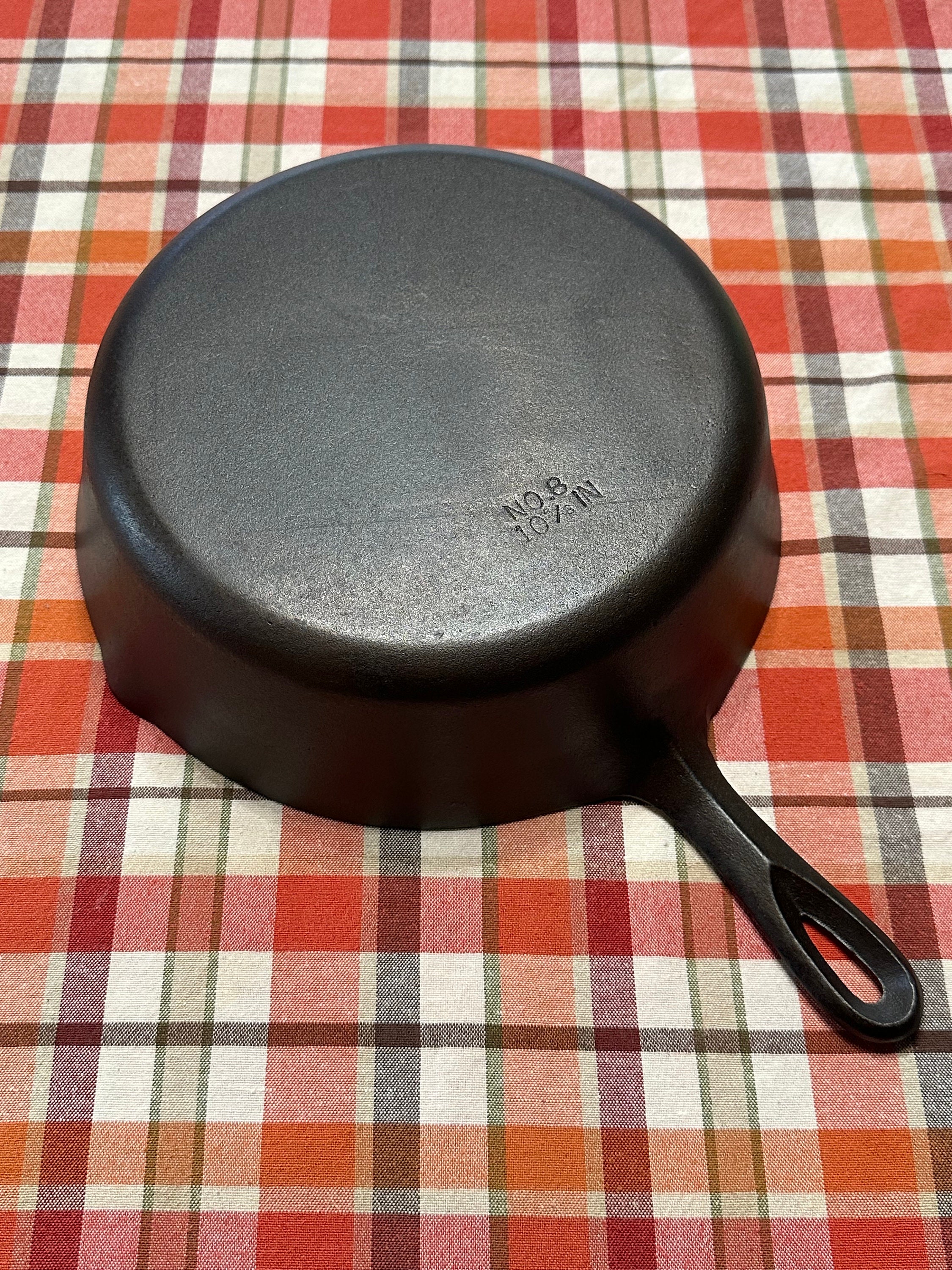 Antique Unmarked #5 8-Inch Cast Iron Skillet – Industrial Artifacts