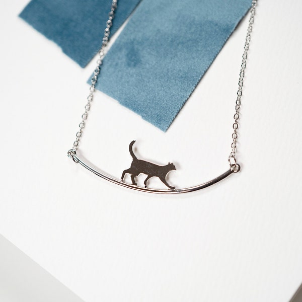 Cat Necklace, Cat Curved Simple Necklace, Cute Cat Pendant, Cat Jewellery, Cat Lover Necklace, Gift for Her, Birthday Gift, Christmas Gift