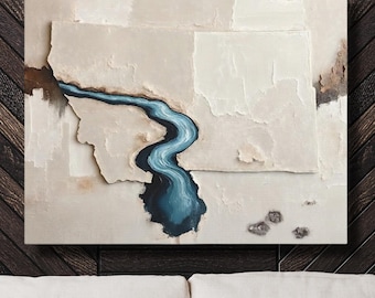 Impresión artística de pared con silueta abstracta del estado de Montana, pintura minimalista moderna de paisaje fluvial en tonos neutros azul y beige.