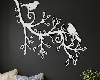 Pájaros de metal en una rama • Arte de pared con pájaros del amor • Decoración natural de granja • Letrero de puerta de esquina • Regalo de dos pájaros • Arte rústico de jardín de primavera