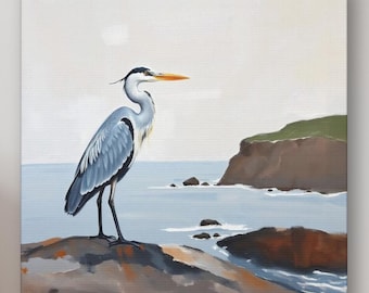 Impresión artística de una garza azul, pintura de paisaje costero en tonos neutros, azul polvoriento y tostado, lienzo moderno para decoración de pared con aves oceánicas.