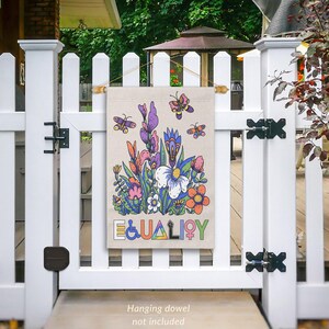 Gleichheit Gartenfahne | Vielfalt, Inklusion und Gleichstellung Werbeschild | Wir glauben, dass alle hier willkommen sind Bild 7
