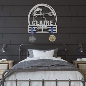 Tennismedaillehouder voor meisjes en vrouwen, dames tennisspeler metalen wandbord, aangepaste gepersonaliseerde naamprijs lint displayrek hanger cadeau afbeelding 10