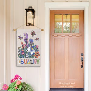 Gleichheit Gartenfahne | Vielfalt, Inklusion und Gleichstellung Werbeschild | Wir glauben, dass alle hier willkommen sind Bild 3