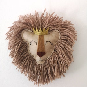 Lion wall hanging, lion head, safari nursery decor, jungle nursery wall hanging, king of the jungle decor, baby shower gift, kids bedroom.