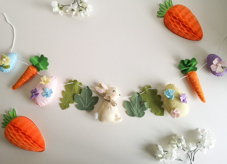 Easter Bunny Garland With Carrots, Felt Easter Egg Garland, Easter ...