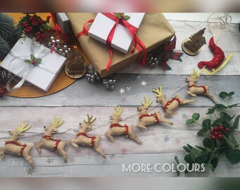 Santa’s reindeer Garland, silver Christmas wall decorations, Santa’s sleigh and reindeer decor.
