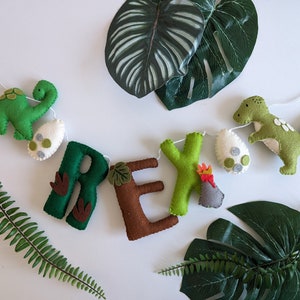 Jojofuny Dinosaur Banner Decorazione Compleanno Per Ragazzo Ragazza Striscione Personalizzato Per Festa Di Compleanno Atmosfera Festiva E Creativa Come Sfondo Fotografico Per Ragazzo - Foto 12