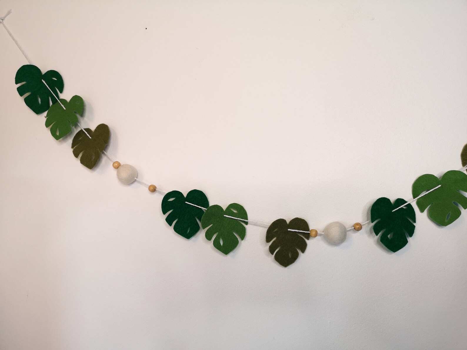 Safari Leaf Garland Nursery Decor Jungle Garland Felt Leaf Etsy UK