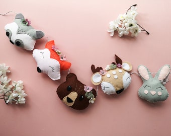 Girls forest garland, woodland nursery decor, fox theme decor, felt woodland creatures, forest animal wall hanging, baby shower gift.