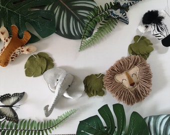 Safari garland, safari wall decor, jungle nursery decor, felt safari garland, kids bedroom decor, baby shower gift, safari theme nursery.