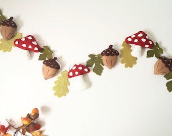 toadstool garland with leaves , acorn bunting for nursery, woodland theme decor, toadstool bunting, woodland bedroom decor, autumn decor.